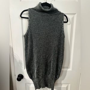 Sliver Glitter Turtleneck sleeveless sweater